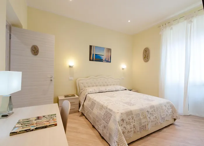 Konukevi Le Tre Spezie 4*